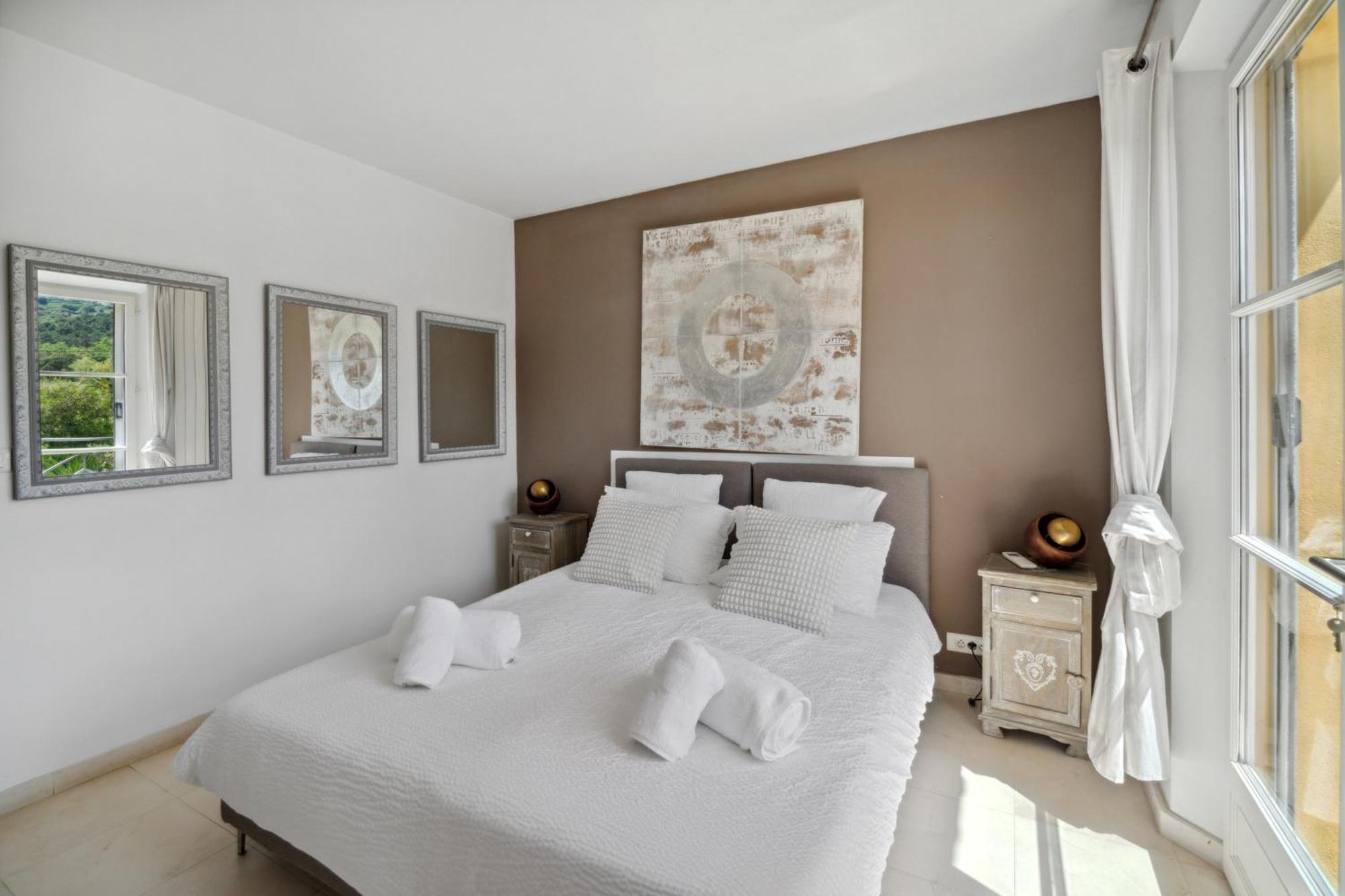 Grande Villa St-Tropez Area Avec Piscine Chauffee Ґассен Екстер'єр фото