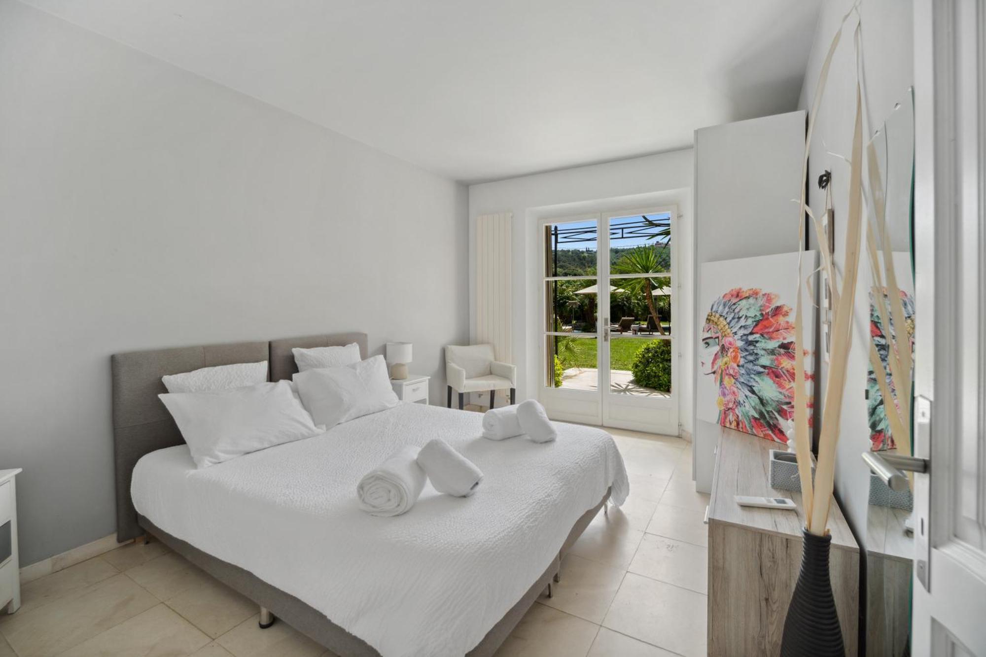 Grande Villa St-Tropez Area Avec Piscine Chauffee Ґассен Екстер'єр фото